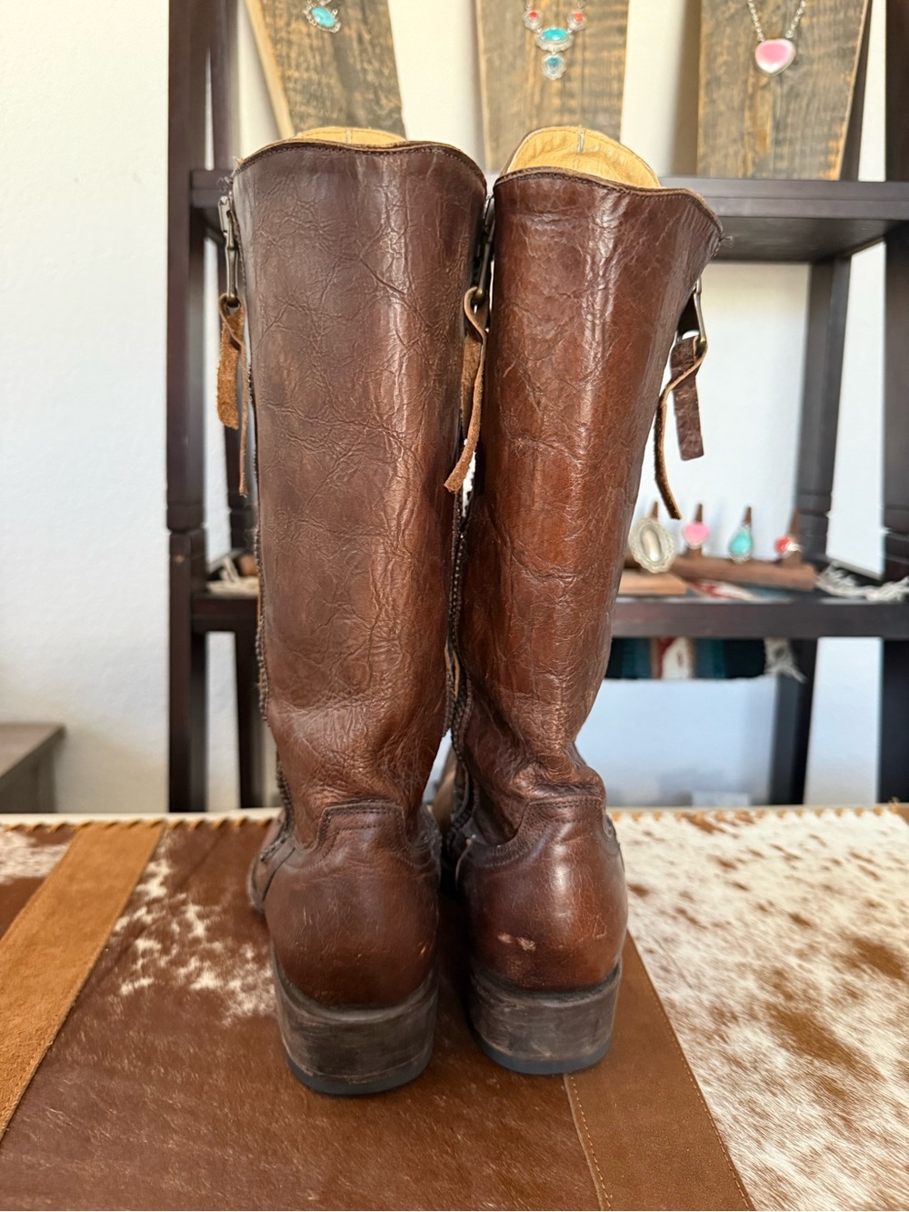 Idyllwind Brown Embroidered Leather Western Heeled Boots - Picture 4 of 6